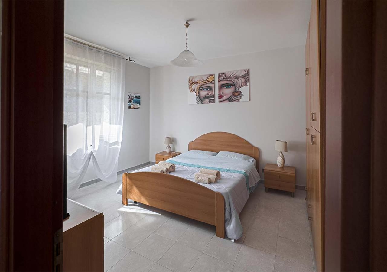 Seashore House - Appartamento A 100 Mt Dal Mare 维拉弗兰卡·蒂雷纳 外观 照片